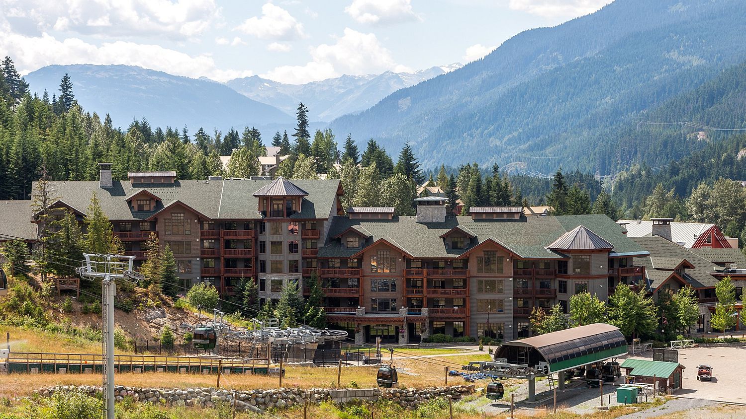 208 First Tracks Lodge