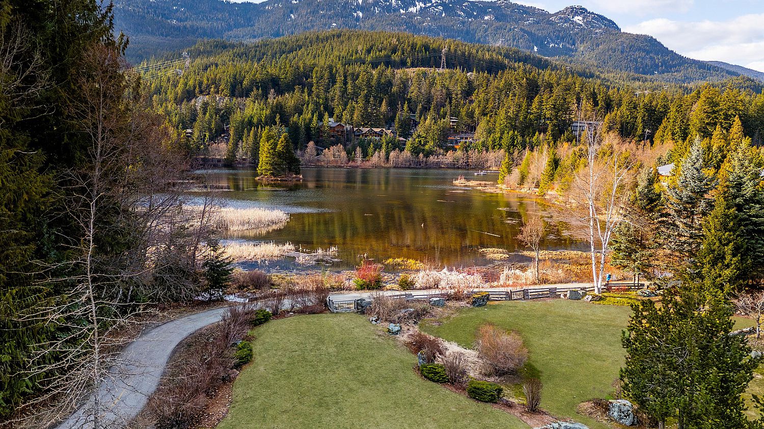 2219 Lake Placid Road