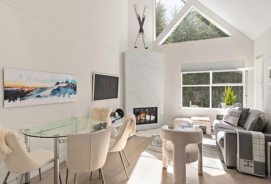 306-4749 Spearhead Drive Whistler BC Canada
