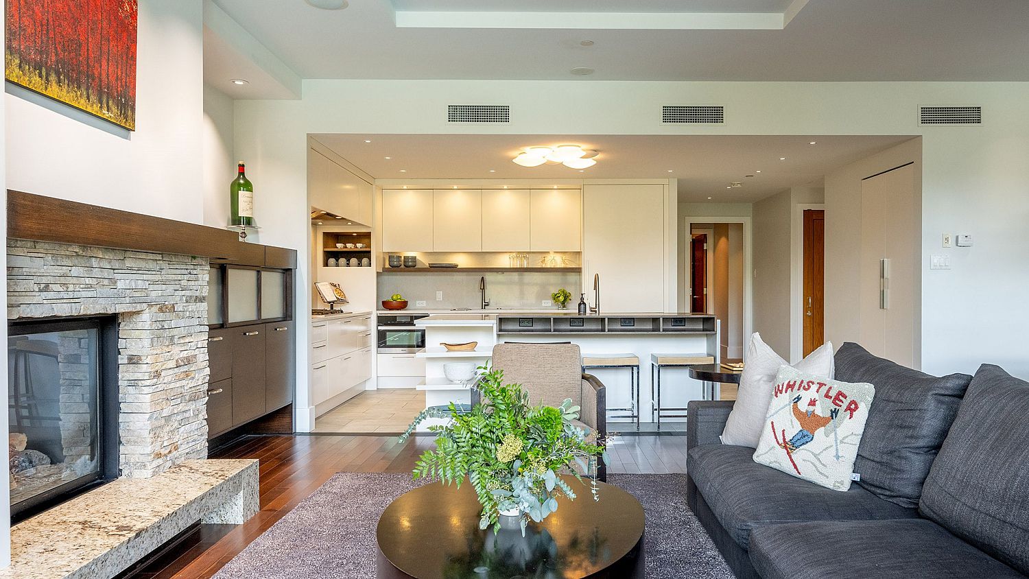 33 Four Seasons Private Residences