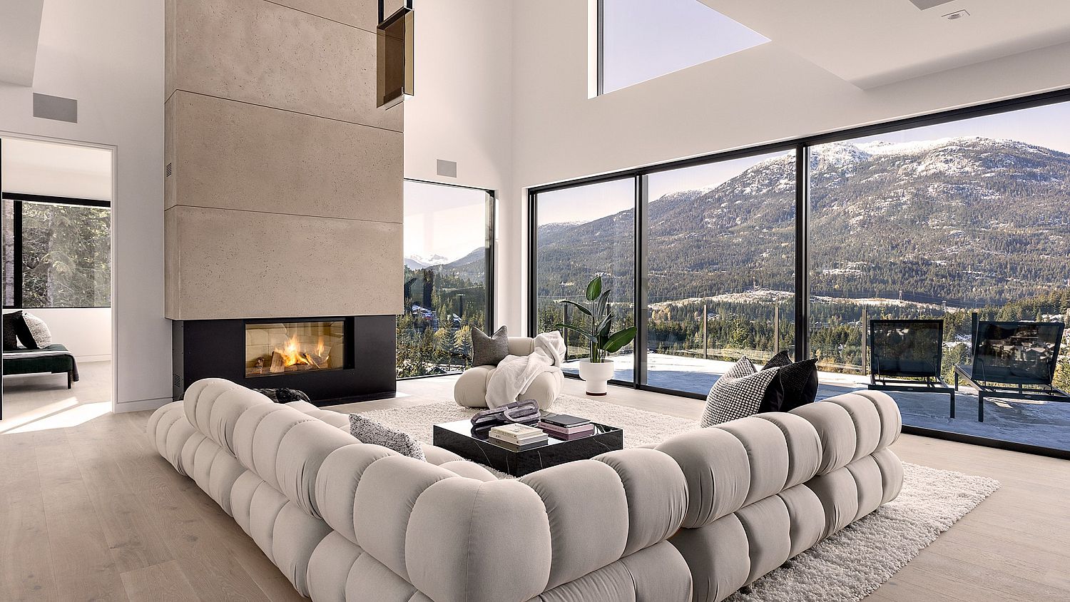 3824 Sunridge Drive