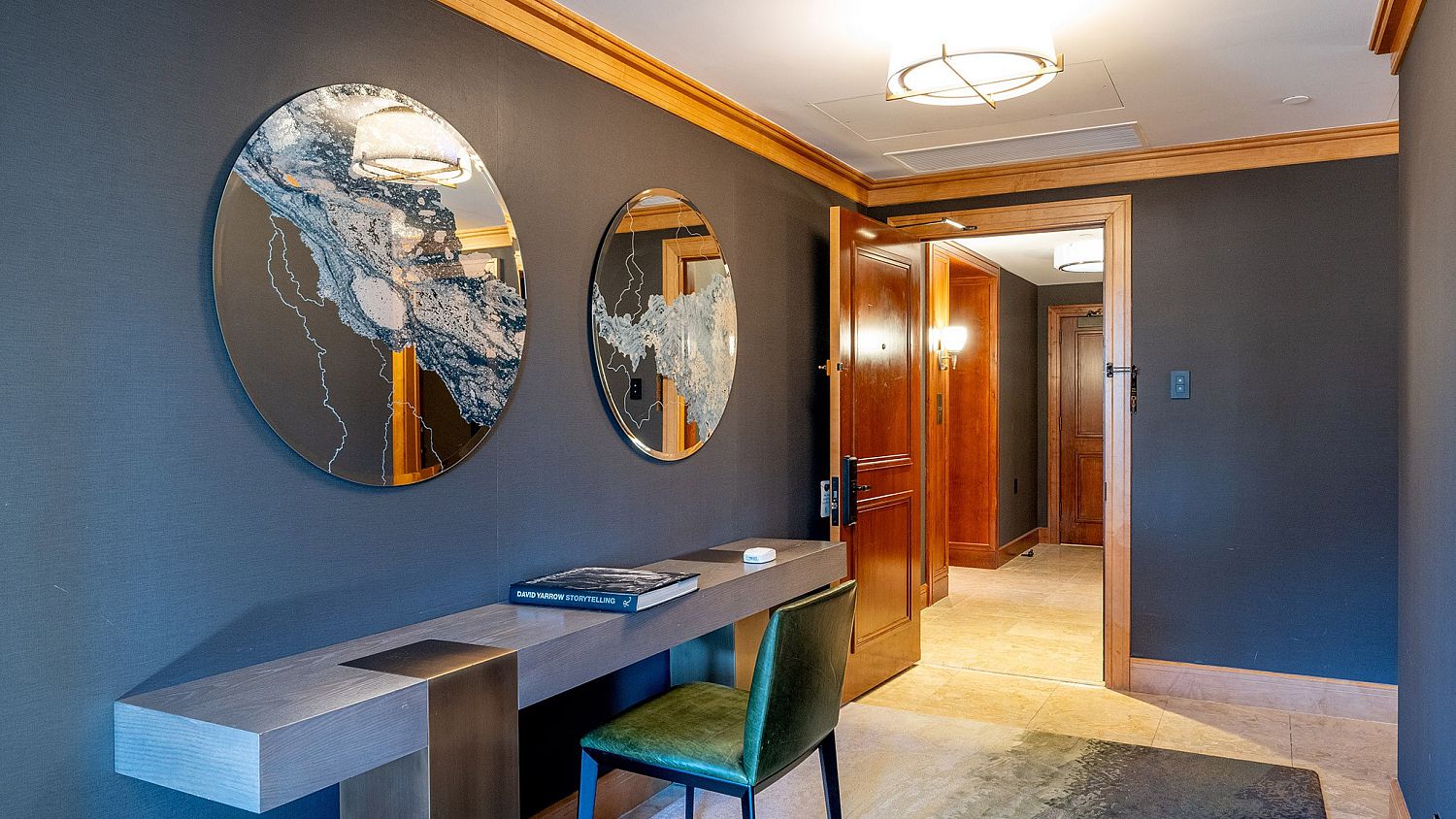 530/532/534 Four Seasons Resort
