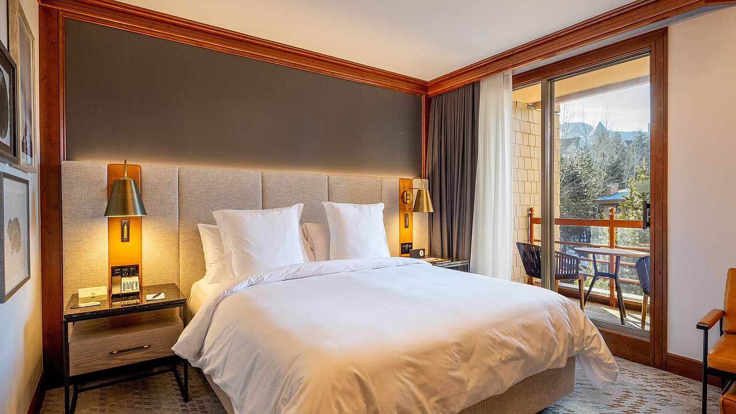 530/532/534 Four Seasons Resort