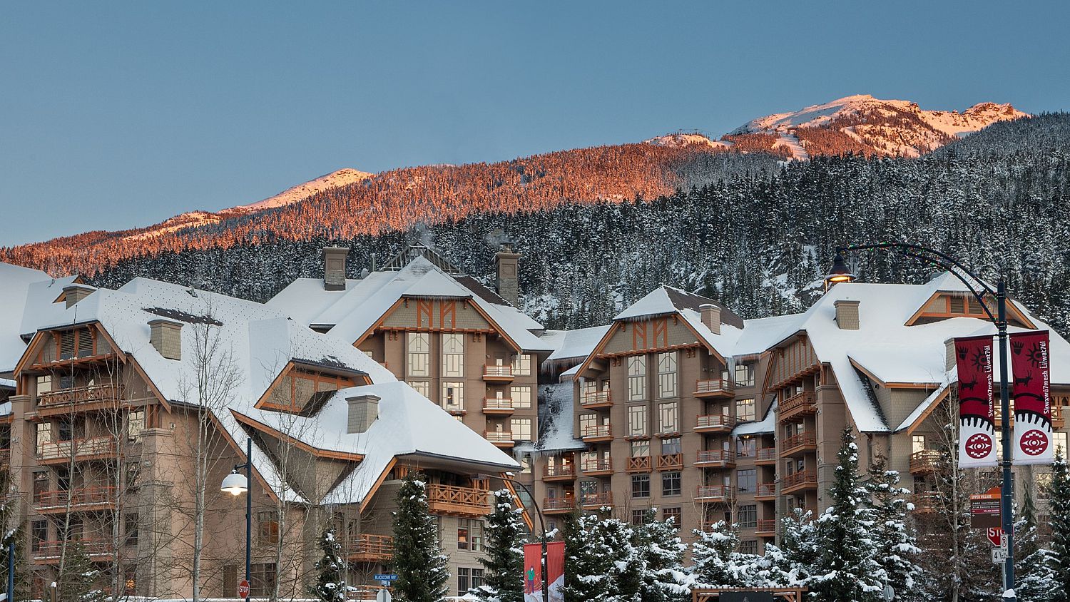 530/532/534 Four Seasons Resort