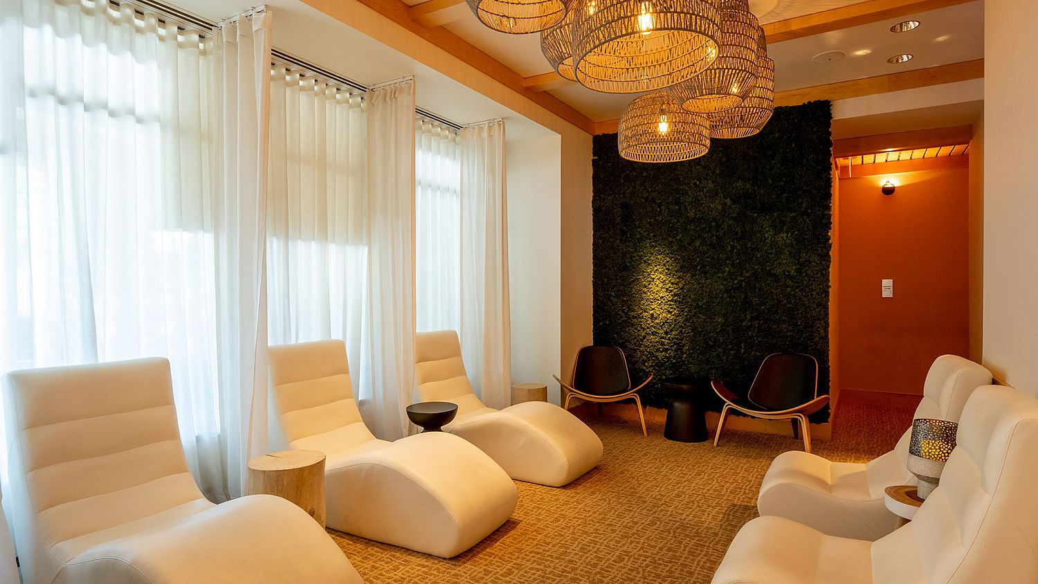 607 Four Seasons Resort