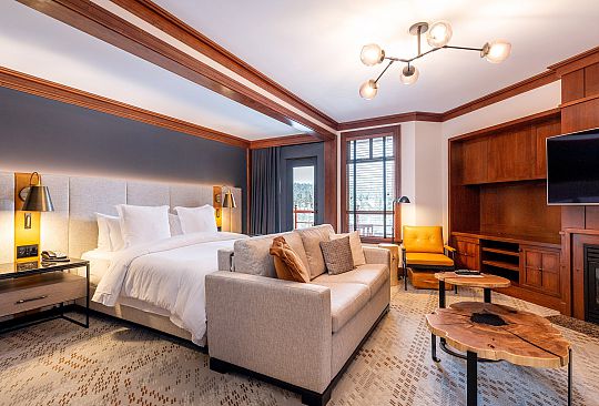 607-4591 Blackcomb Way Whistler BC Canada