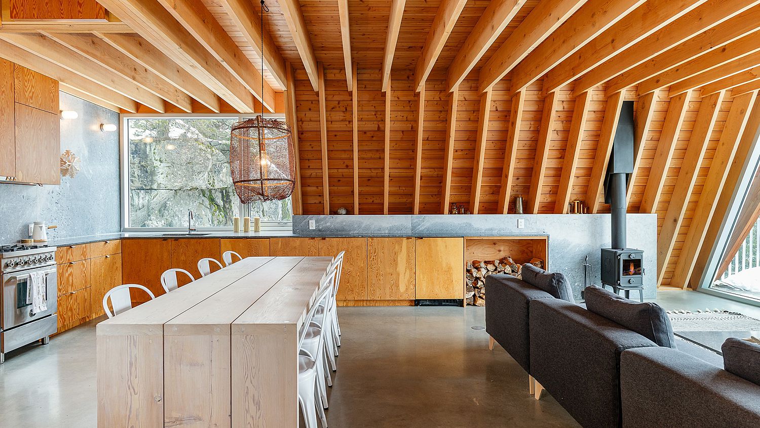 9501 Emerald Drive